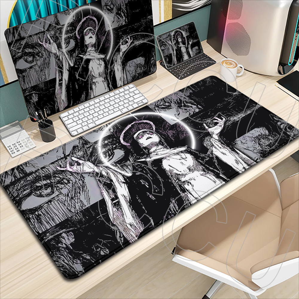 Desk Setup Dark - سجادة مكتب بتصميم فتاة أنمي بأسلوب