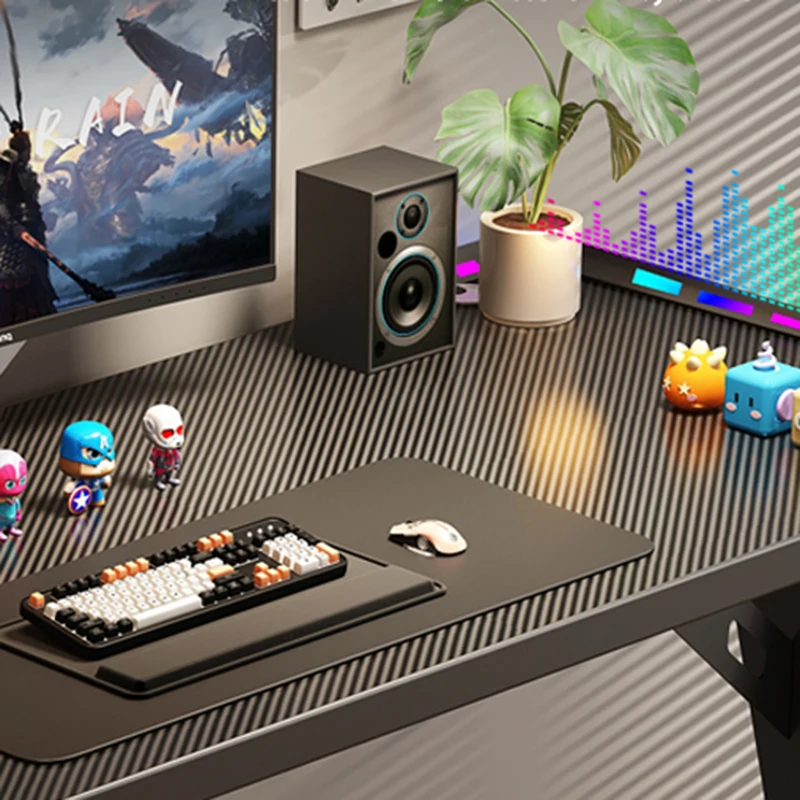 طاولات كمبيوتر للألعاب، إعدادا - مراجعة Desk Setup Laptop And Monitor وسعره